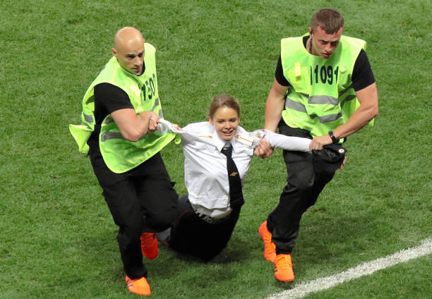 关键时刻负 关键时刻负