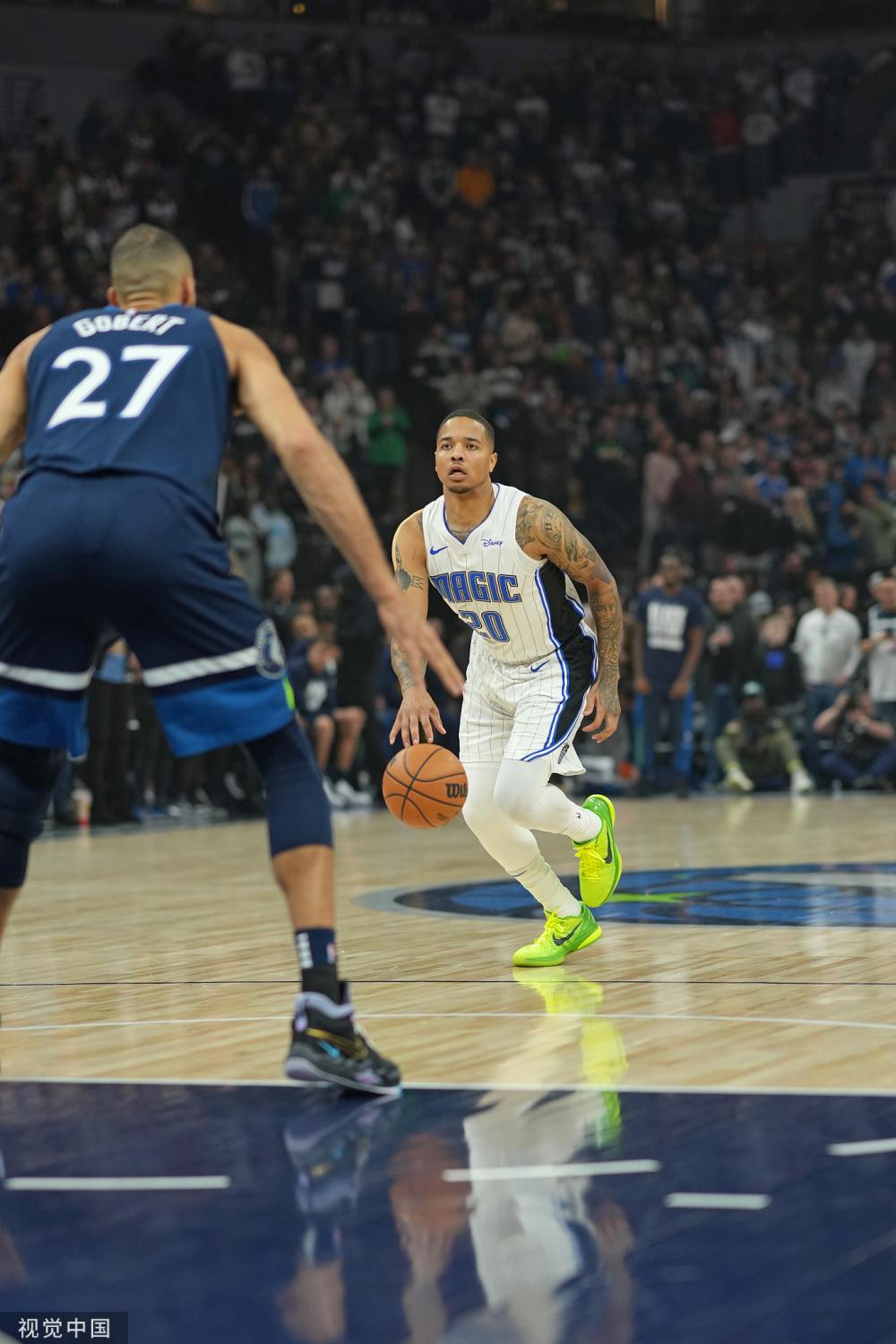 中更为活跃 中更为活跃